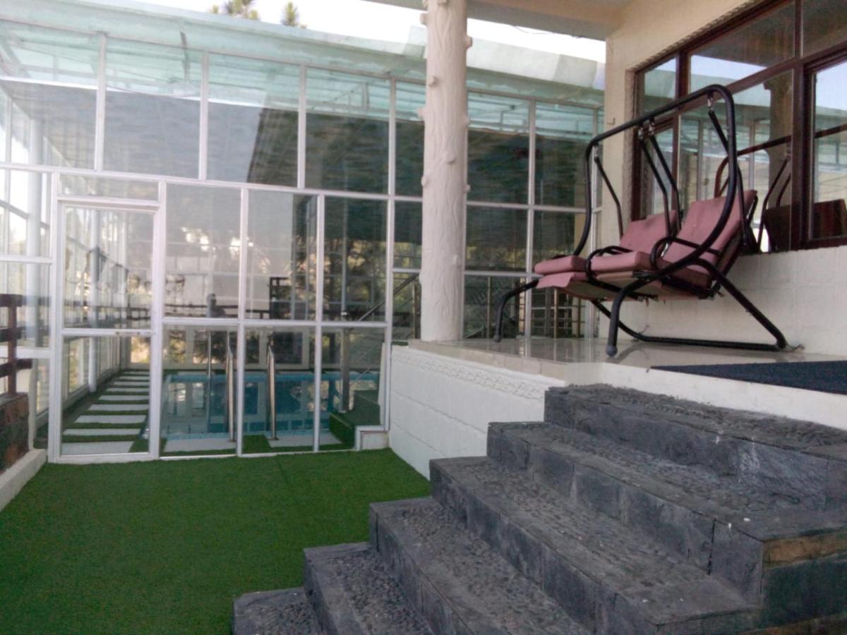 Burj Al Swat Hotel Saidu Sharif Exterior photo
