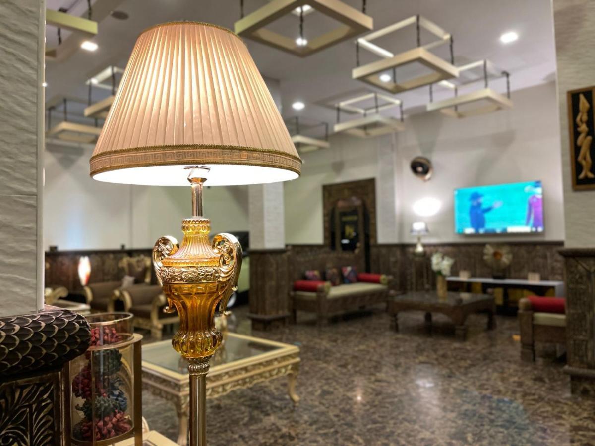 Burj Al Swat Hotel Saidu Sharif Exterior photo